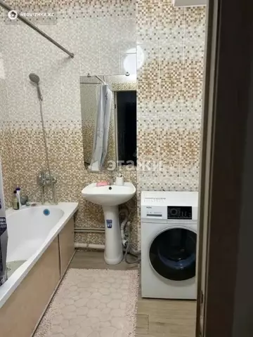 3-комнатная квартира, этаж 2 из 9, 83 м²