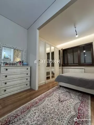 2-комнатная квартира, этаж 8 из 16, 59 м²