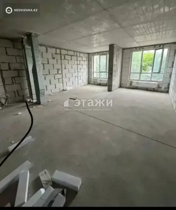 2-комнатная квартира, этаж 3 из 13, 45 м²
