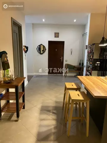 3-комнатная квартира, этаж 8 из 11, 100 м²