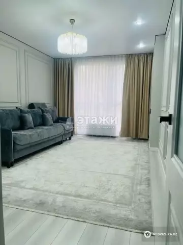 2-комнатная квартира, этаж 2 из 10, 49 м²
