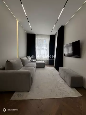 4-комнатная квартира, этаж 2 из 21, 120 м²