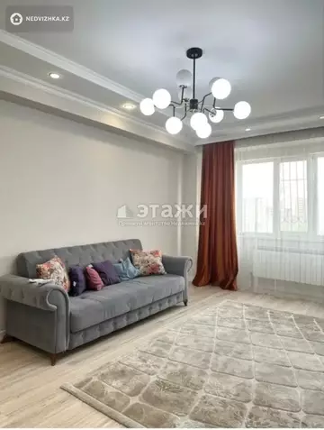 2-комнатная квартира, этаж 8 из 18, 72 м²