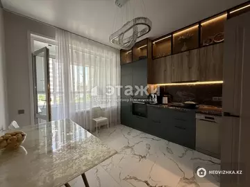 4-комнатная квартира, этаж 3 из 9, 113 м²
