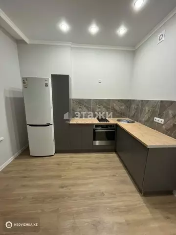 1-комнатная квартира, этаж 5 из 12, 37 м²