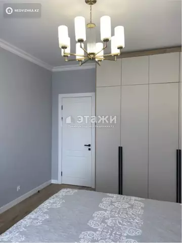 2-комнатная квартира, этаж 7 из 9, 77 м²