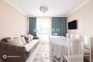 2-комнатная квартира, этаж 4 из 6, 38 м²