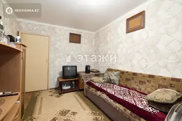 2-комнатная квартира, этаж 1 из 5, 45 м²