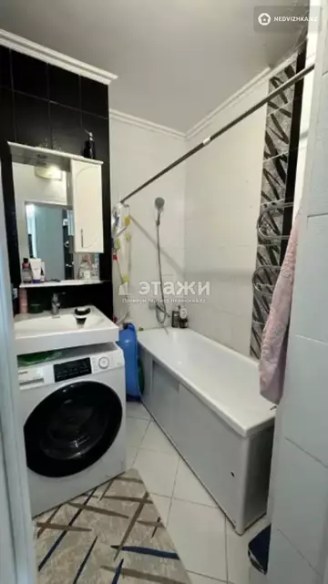 2-комнатная квартира, этаж 9 из 10, 50 м²