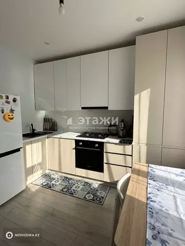 1-комнатная квартира, этаж 4 из 5, 40 м²
