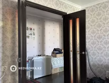 3-комнатная квартира, этаж 5 из 5, 64 м²