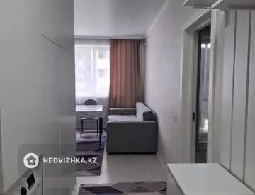 1-комнатная квартира, этаж 3 из 10, 50 м², на длительный срок
