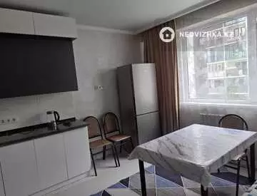 50 м², 1-комнатная квартира, этаж 3 из 10, 50 м², на длительный срок, изображение - 9