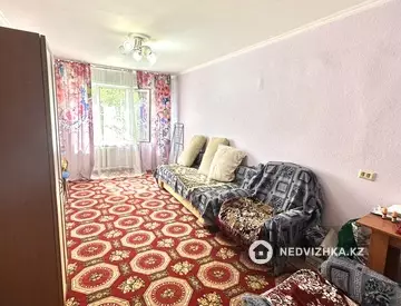 2-комнатная квартира, этаж 1 из 5, 52 м²