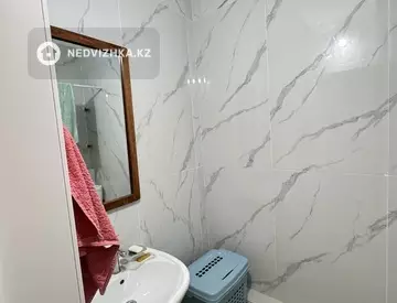 70.7 м², 3-комнатная квартира, этаж 2 из 9, 71 м², изображение - 11