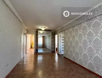 4-комнатная квартира, этаж 5 из 5, 84 м²
