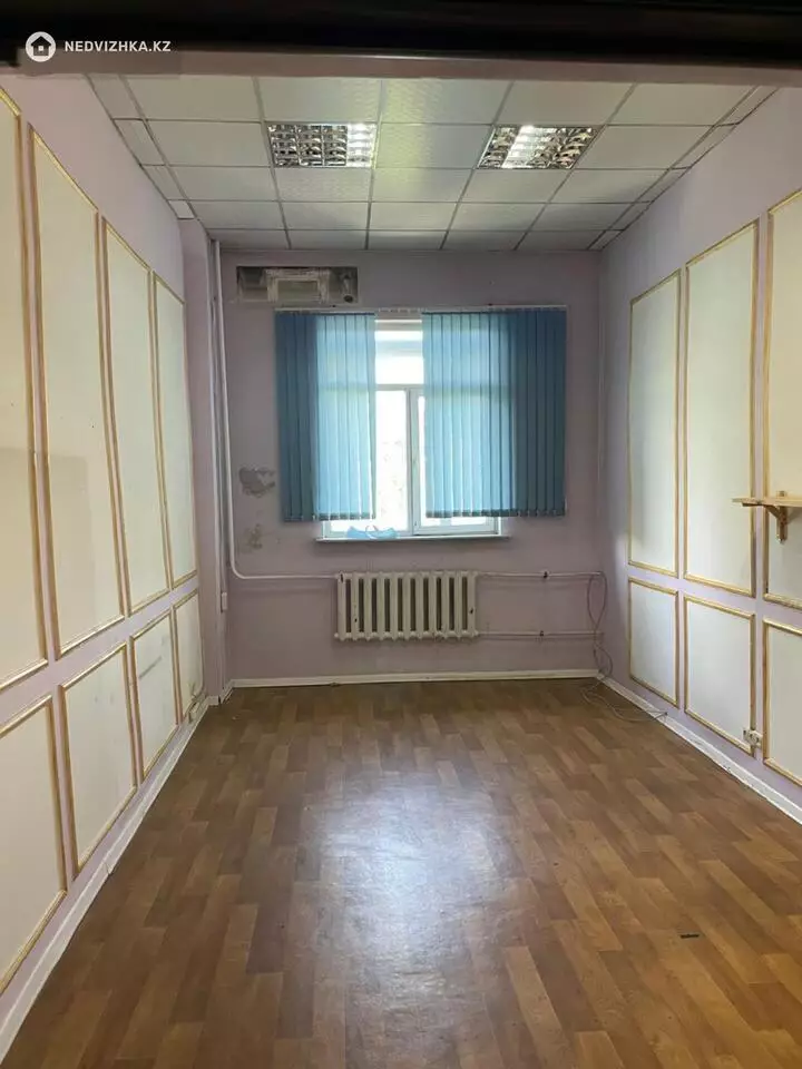 20 м², Офисное помещение, этаж 3 из 3, в административном здании, 20 м², на длительный срок, изображение - 1