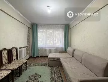 3-комнатная квартира, этаж 1 из 4, 70 м²