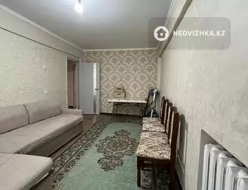 3-комнатная квартира, этаж 1 из 4, 70 м²