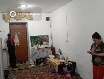 1-комнатная квартира, этаж 4 из 5, 18 м²