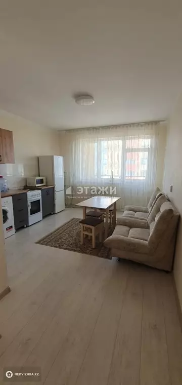 2-комнатная квартира, этаж 13 из 17, 48 м²
