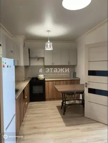 1-комнатная квартира, этаж 7 из 10, 36 м²
