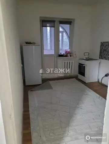1-комнатная квартира, этаж 2 из 5, 40 м²