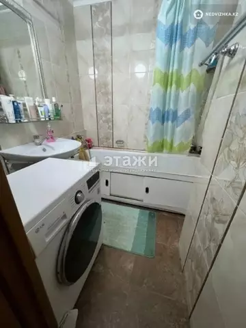 2-комнатная квартира, этаж 3 из 5, 56 м²