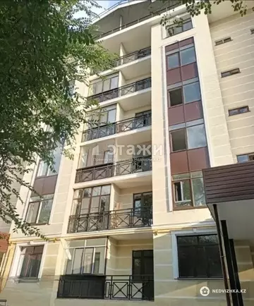 2-комнатная квартира, этаж 1 из 6, 56 м²