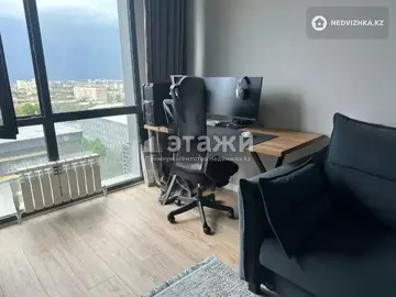 2-комнатная квартира, этаж 10 из 13, 45 м²