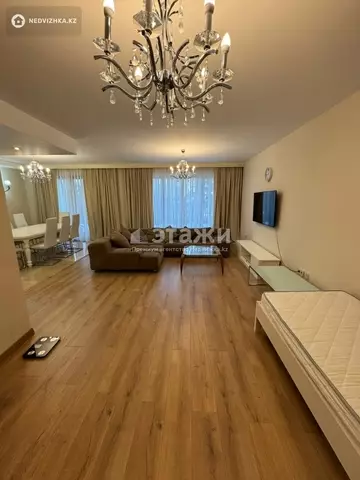 220 м², 5-комнатная квартира, этаж 2 из 2, 220 м², на длительный срок, изображение - 33