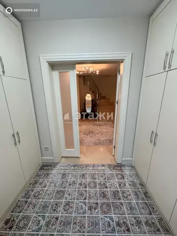 220 м², 5-комнатная квартира, этаж 2 из 2, 220 м², на длительный срок, изображение - 55