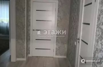 1-комнатная квартира, этаж 4 из 9, 42 м²