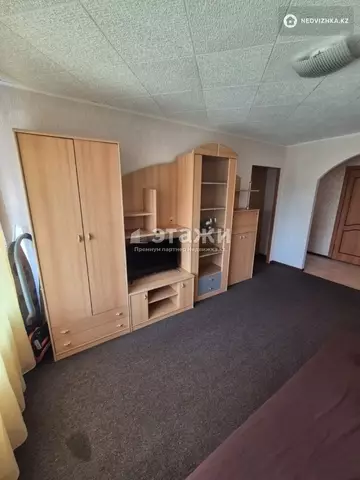 2-комнатная квартира, этаж 4 из 5, 42 м²