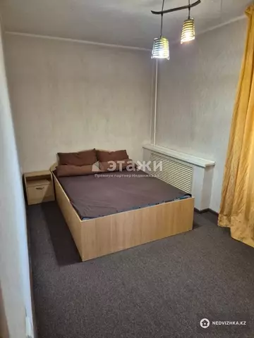 2-комнатная квартира, этаж 4 из 5, 42 м²