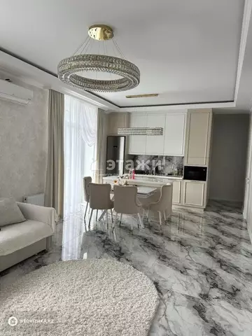4-комнатная квартира, этаж 7 из 9, 96 м²