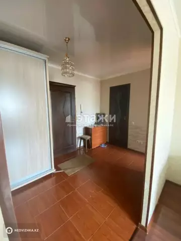 2-комнатная квартира, этаж 3 из 9, 51 м²