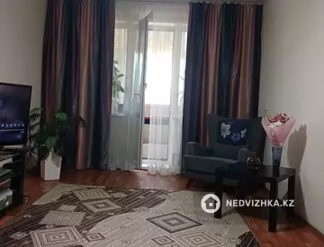 3-комнатная квартира, этаж 4 из 5, 58 м²