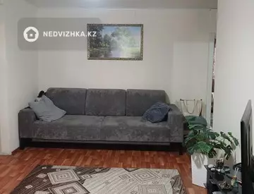 3-комнатная квартира, этаж 4 из 5, 58 м²