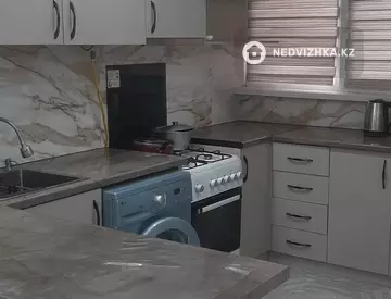 1-комнатная квартира, этаж 2 из 5, 33 м²