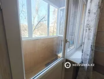 2-комнатная квартира, этаж 3 из 5, 45 м²