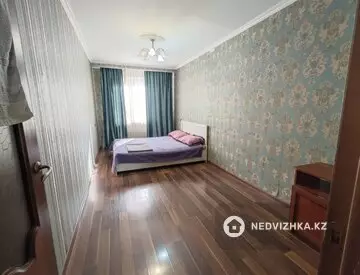 2-комнатная квартира, этаж 3 из 5, 45 м²