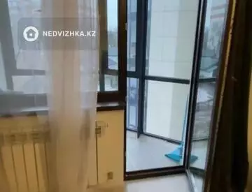 1-комнатная квартира, этаж 5 из 10, 30 м²