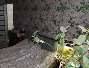 4-комнатная квартира, этаж 10 из 12, 92 м²