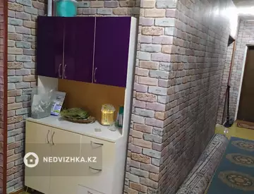 4-комнатная квартира, этаж 10 из 12, 92 м²