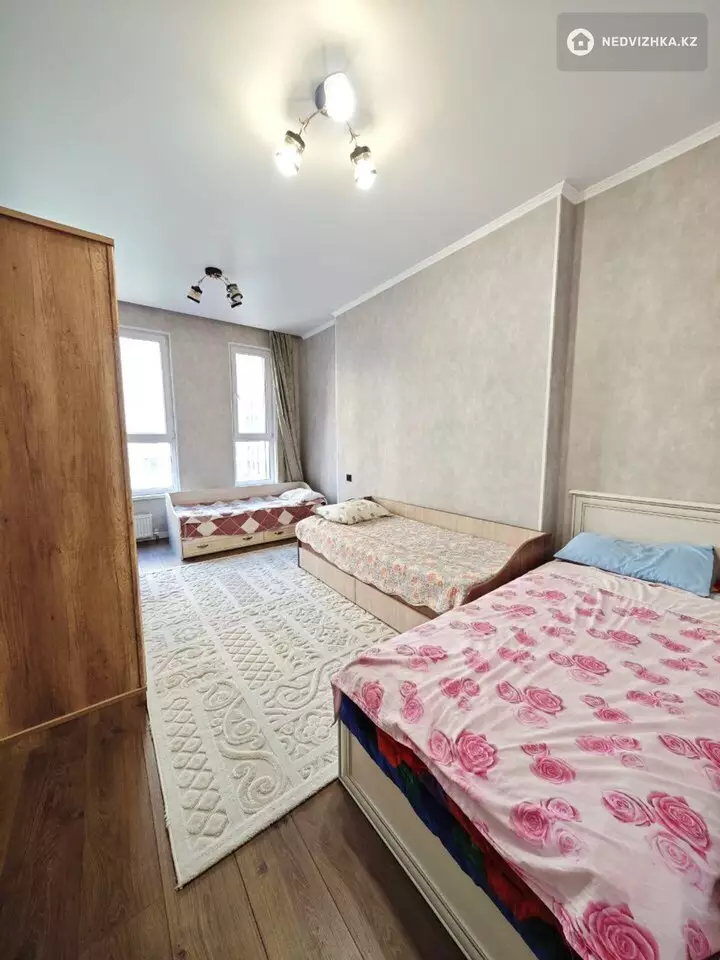 72 м², 3-комнатная квартира, этаж 4 из 13, 72 м², изображение - 1