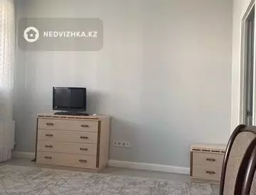 1-комнатная квартира, этаж 7 из 8, 53 м²