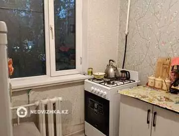 1-комнатная квартира, этаж 3 из 4, 32 м²
