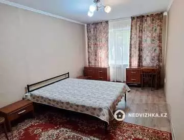 3-комнатная квартира, этаж 2 из 5, 67 м², на длительный срок