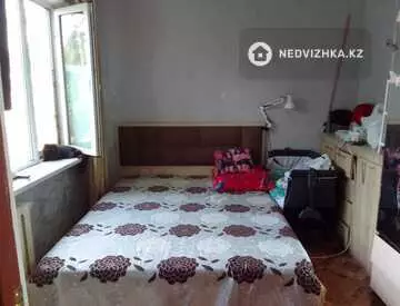 4-комнатная квартира, этаж 2 из 5, 61 м²